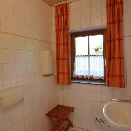 Modern Holiday Home In Bischofsmais With Balcony Nyaraló
