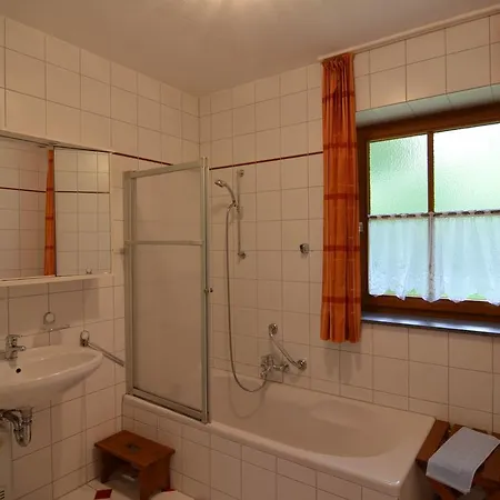 Nyaraló Modern Holiday Home In Bischofsmais With Balcony *
