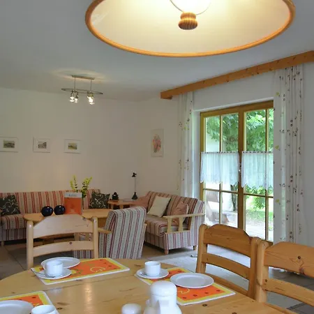 Nyaraló Modern Holiday Home In Bischofsmais With Balcony *